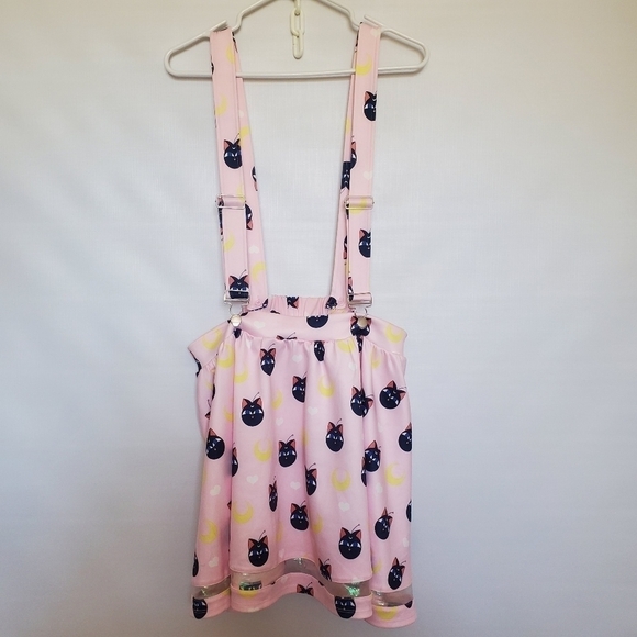 HOT TOPIC SAILOR MOON LUNA & MOONS PINK SUSPENDERS SKIRT IRIDESCENT WOMENS (XL) - Picture 2 of 15